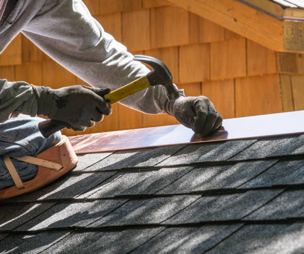 Roof Gutter Cleaning in Fairfield University, CT